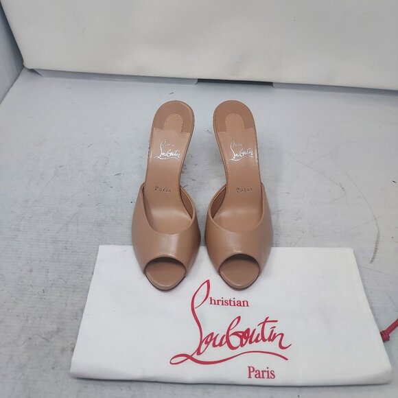 CHRISTIAN LOUBOUTIN Me Dolly Leather Blush Mule Sandal - Picture 6 of 12